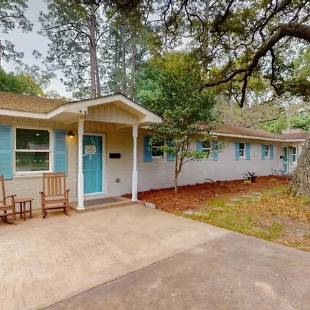 Beachy Sisters B Duplex
